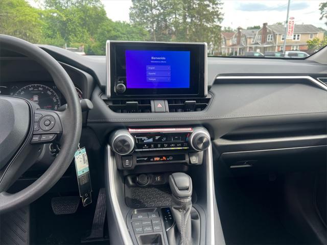 Photo of 2025 Midnight Black Metallic Toyota RAV4