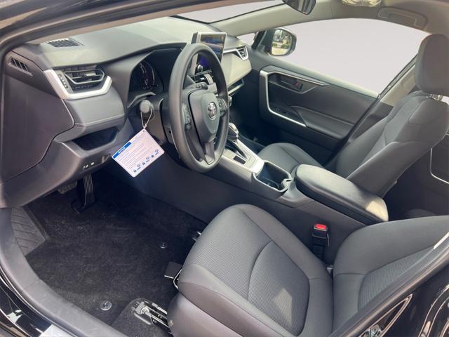Photo of 2025 Midnight Black Metallic Toyota RAV4