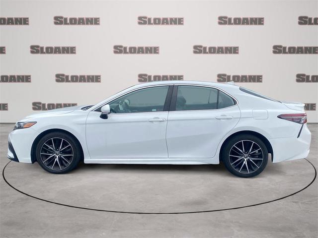 Photo of 2023 Ice Toyota Camry