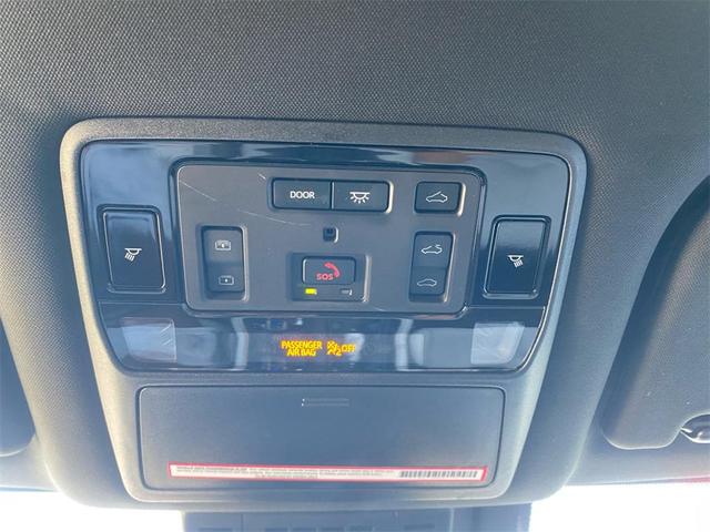 Photo of 2024 Pearl Toyota Grand Highlander Hybrid