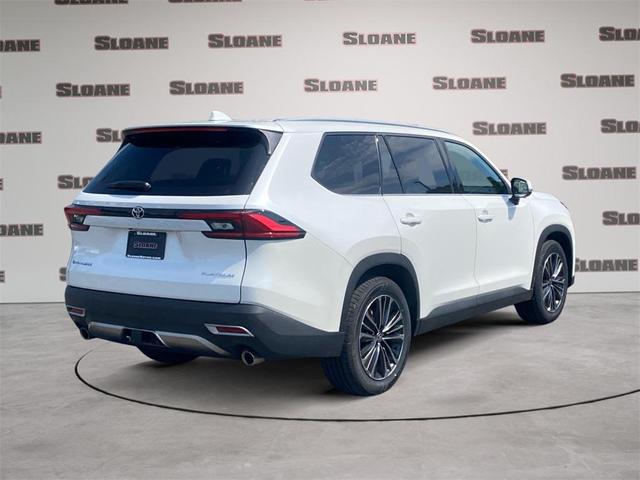 Photo of 2024 Pearl Toyota Grand Highlander Hybrid