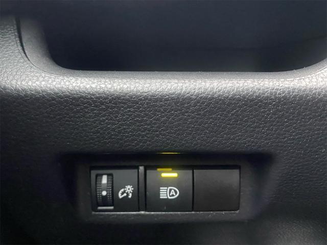 Photo of 2021 Magnetic Gray Metallic Toyota RAV4 Hybrid