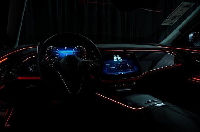 Photo of 2025 Cirrus Silver Metallic Mercedes-Benz E-Class