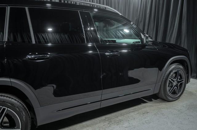 Photo of 2024 Starling Blue Metallic Mercedes-Benz GLB 250