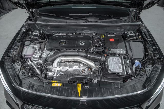 Photo of 2024 Starling Blue Metallic Mercedes-Benz GLB 250