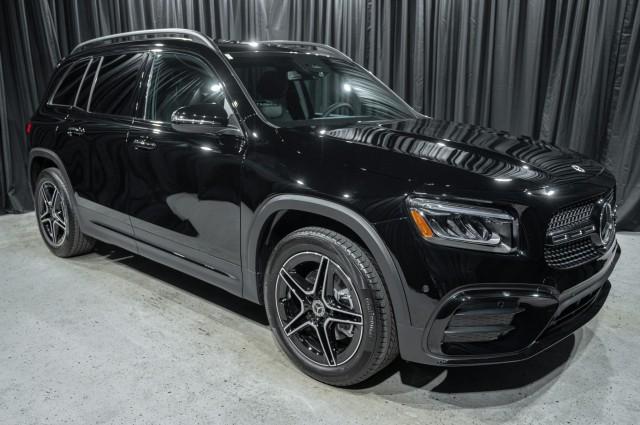Photo of 2024 Starling Blue Metallic Mercedes-Benz GLB 250