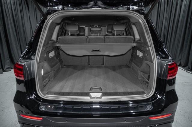 Photo of 2024 Starling Blue Metallic Mercedes-Benz GLB 250
