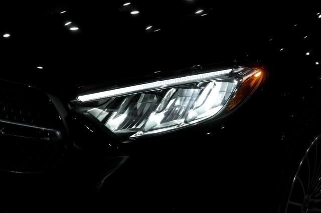 Photo of 2025 Black Mercedes-Benz GLC 300