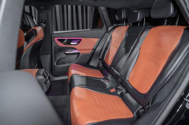 Photo of 2025 Black Mercedes-Benz GLC 300