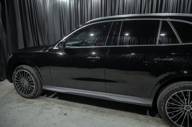Photo of 2025 Black Mercedes-Benz GLC 300
