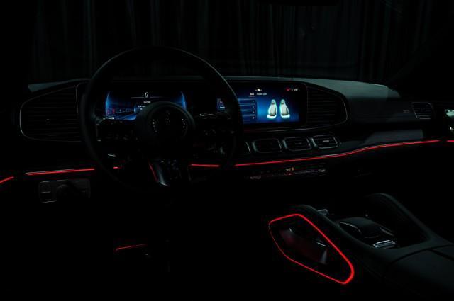 Photo of 2025 Polar White Mercedes-Benz AMG GLE 53