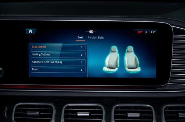 Photo of 2025 Polar White Mercedes-Benz AMG GLE 53