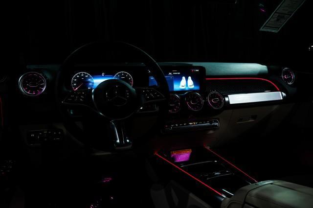 Photo of 2025 Night Black Mercedes-Benz GLB 250