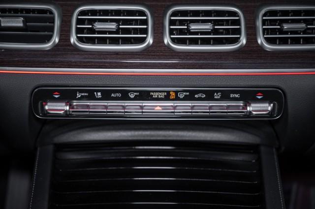 Photo of 2025 Polar White Mercedes-Benz GLE 350