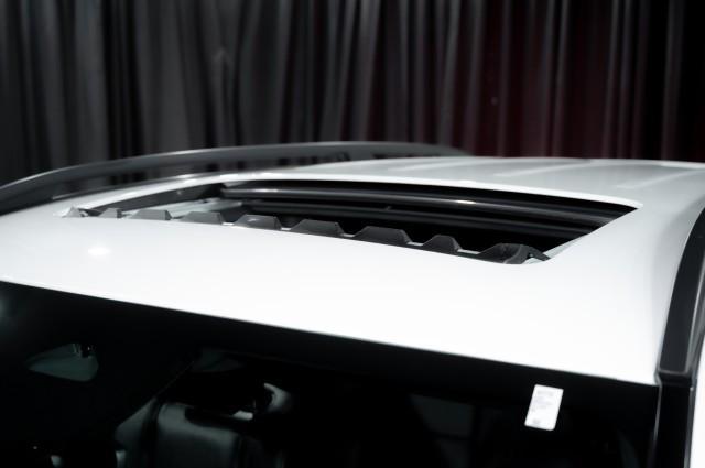 Photo of 2025 Polar White Mercedes-Benz GLE 350