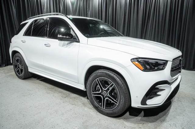 Photo of 2025 Polar White Mercedes-Benz GLE 350