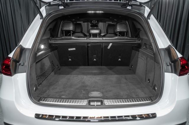 Photo of 2025 Polar White Mercedes-Benz GLE 350