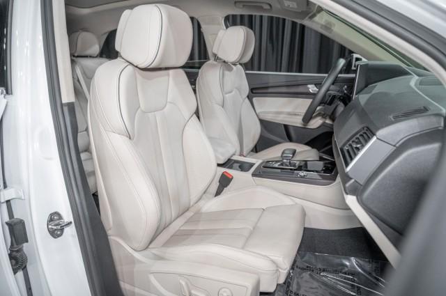 Photo of 2024 Arkona White Audi Q5