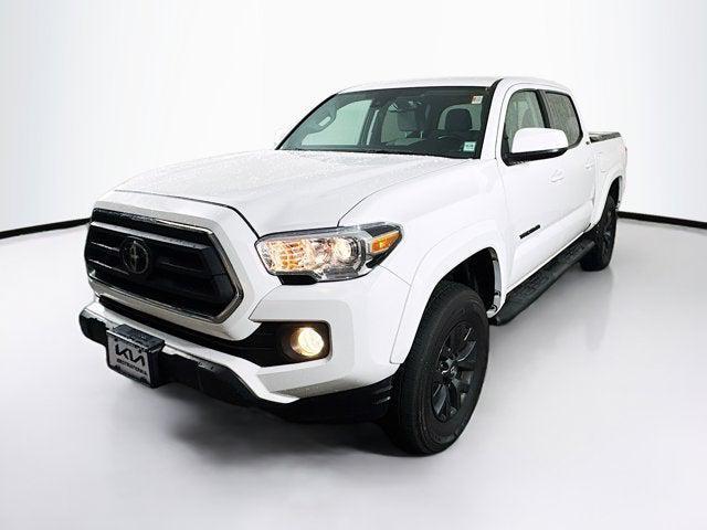 Photo of 2023 White Toyota Tacoma