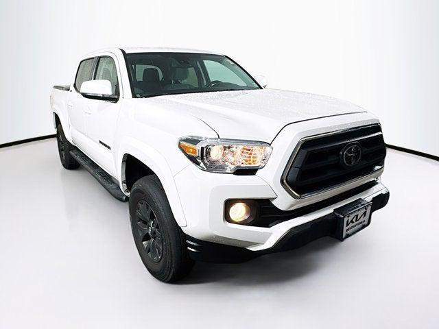 Photo of 2023 White Toyota Tacoma