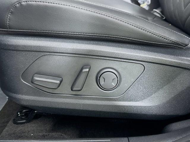 Photo of 2025 Sapphire Blue Kia Sportage