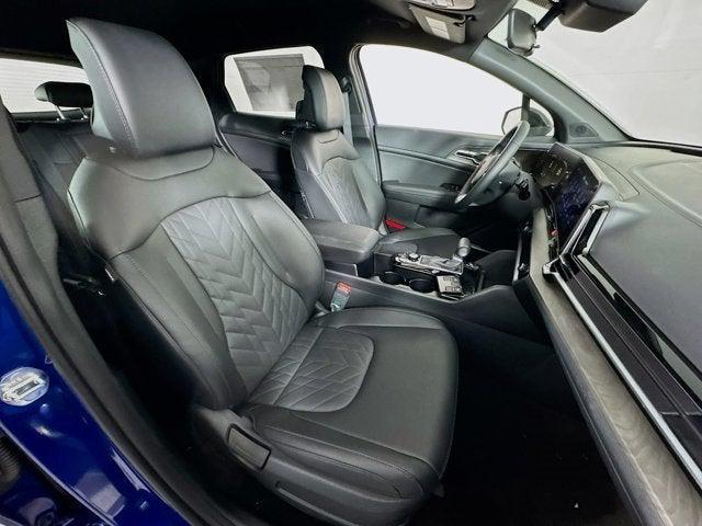 Photo of 2025 Sapphire Blue Kia Sportage
