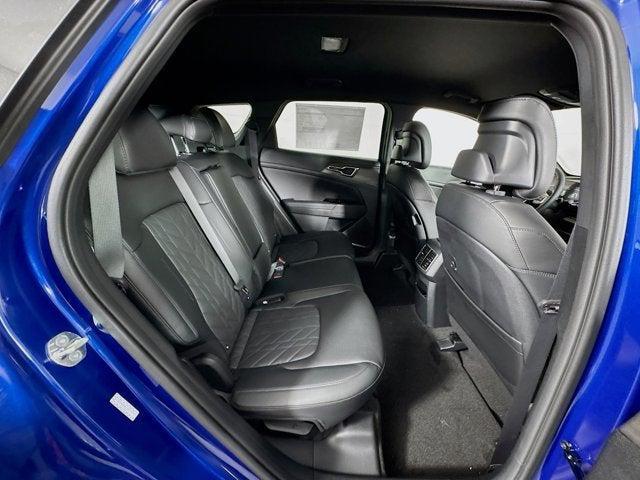 Photo of 2025 Sapphire Blue Kia Sportage