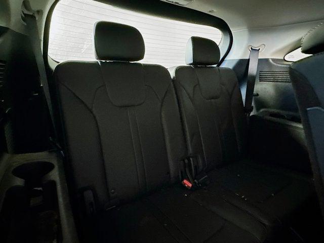 Photo of 2022 Sparkling Silver Kia Sorento