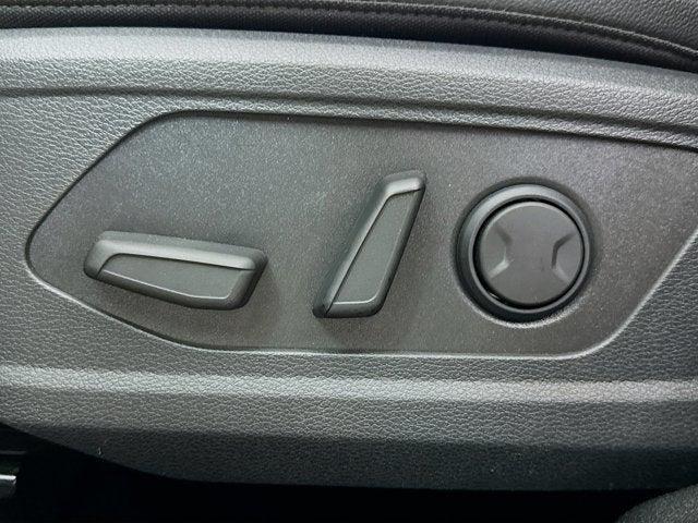 Photo of 2025 Wolf Gray/Ebony Black Roof Kia Sportage
