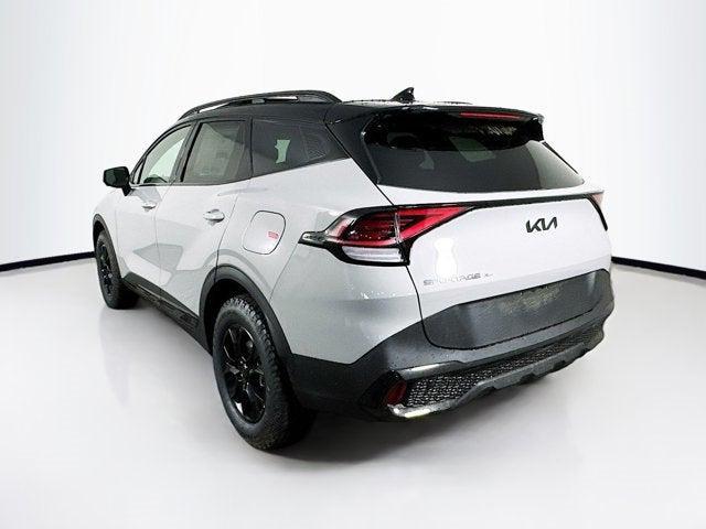 Photo of 2025 Wolf Gray/Ebony Black Roof Kia Sportage