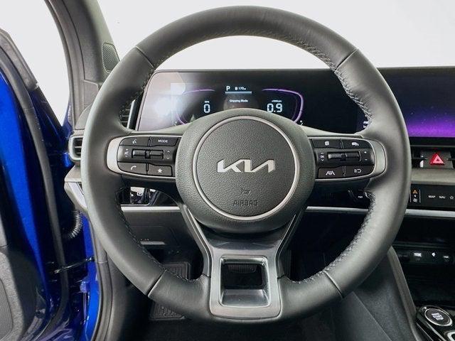 Photo of 2025 Sapphire Blue Kia Sportage