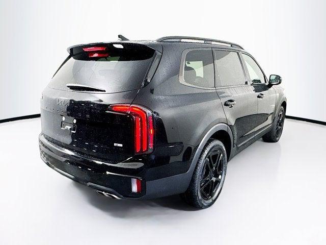 Photo of 2025 Ebony Black Kia Telluride