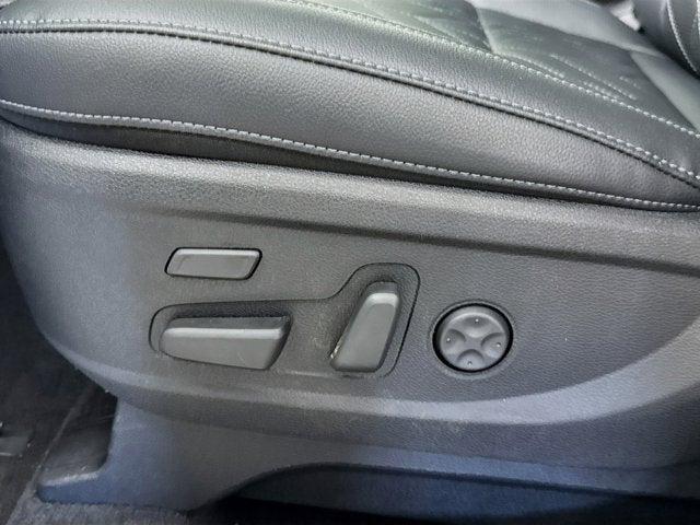 Photo of 2025 Ebony Black Kia Telluride