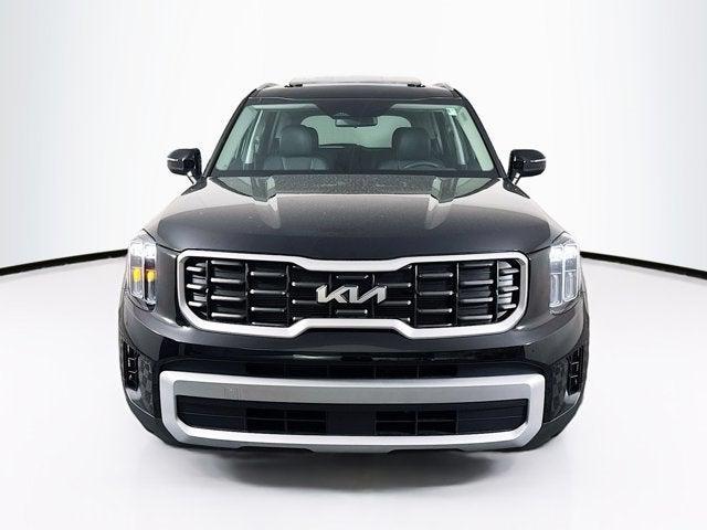 Photo of 2025 Ebony Black Kia Telluride