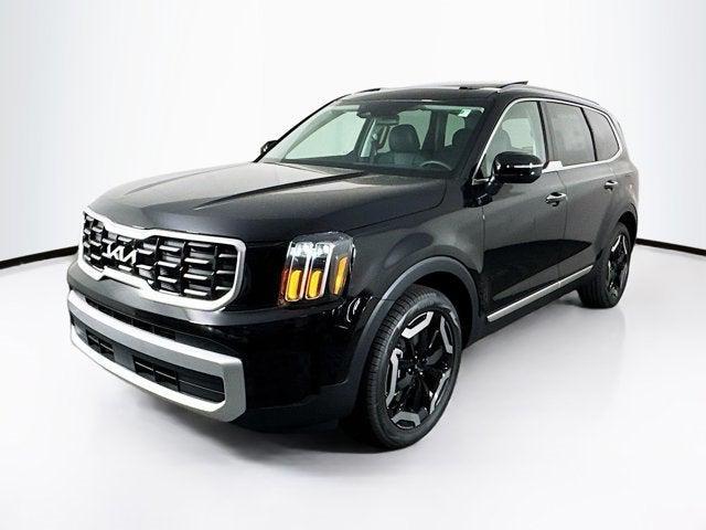 Photo of 2025 Ebony Black Kia Telluride