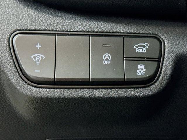Photo of 2026 Snow White Pearl Kia Seltos