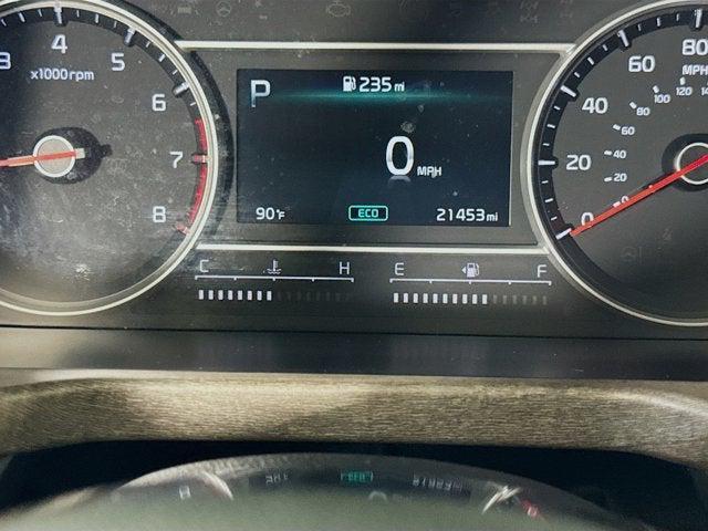 Photo of 2022 Glacial White Pearl Kia Sorento