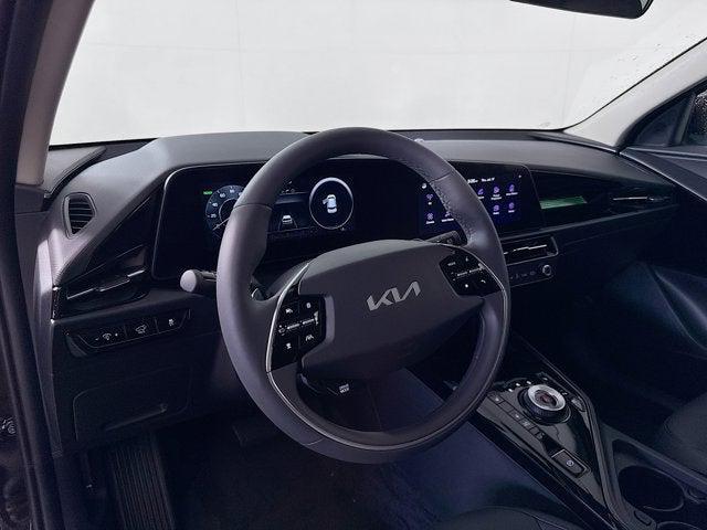 Photo of 2025 Aurora Black Pearl Kia Niro EV