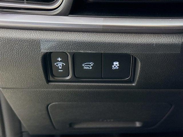 Photo of 2025 Cityscape Green Kia Sorento Hybrid