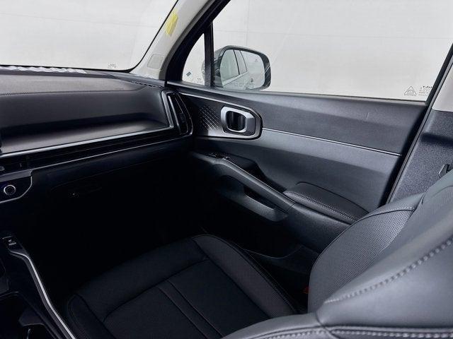 Photo of 2025 Cityscape Green Kia Sorento Hybrid
