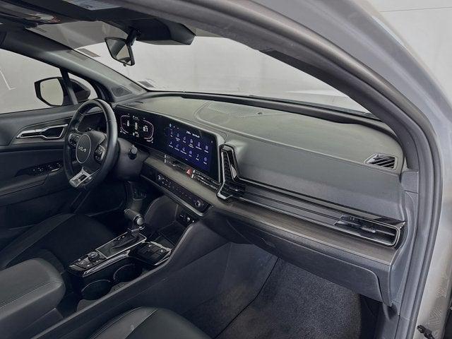 Photo of 2023 Wolf Gray Kia Sportage