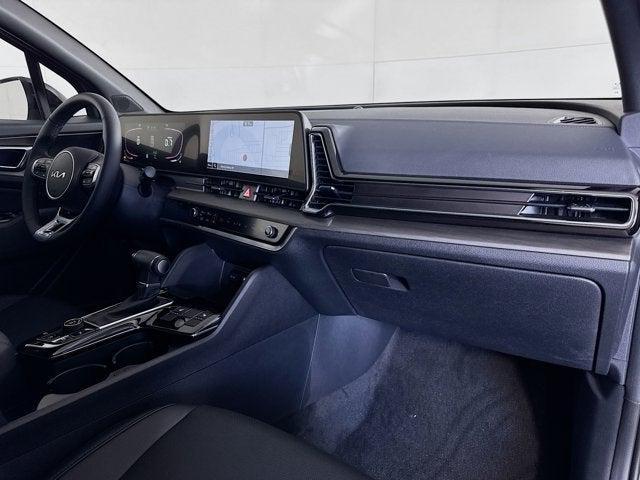 Photo of 2025 Jungle Green Kia Sportage