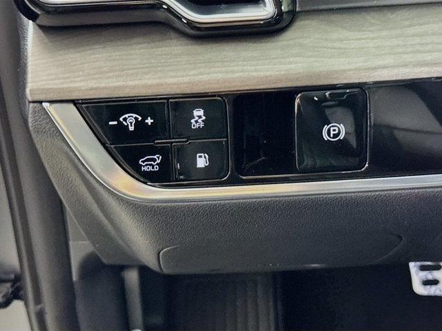 Photo of 2025 Shadow Matte Gray Kia Sportage