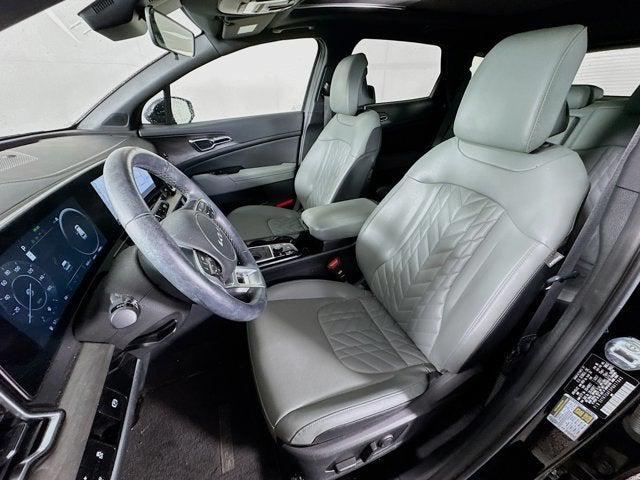 Photo of 2023 Ebony Black Kia Sportage