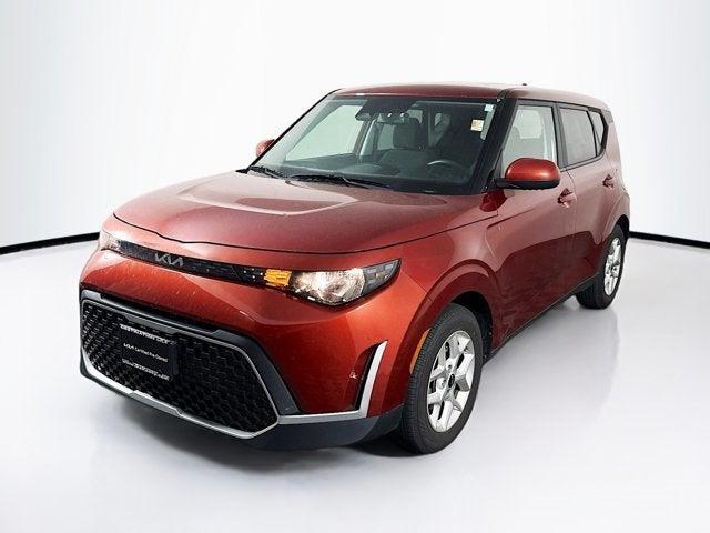 Photo of 2023 Mars Orange Kia Soul