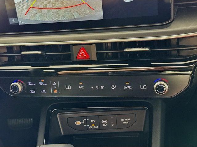 Photo of 2025 Aurora Black Pearl Kia K5