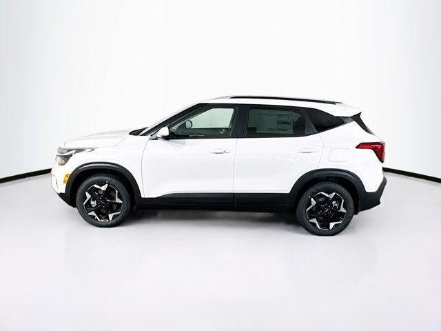 Photo of 2025 Snow White Pearl Kia Seltos