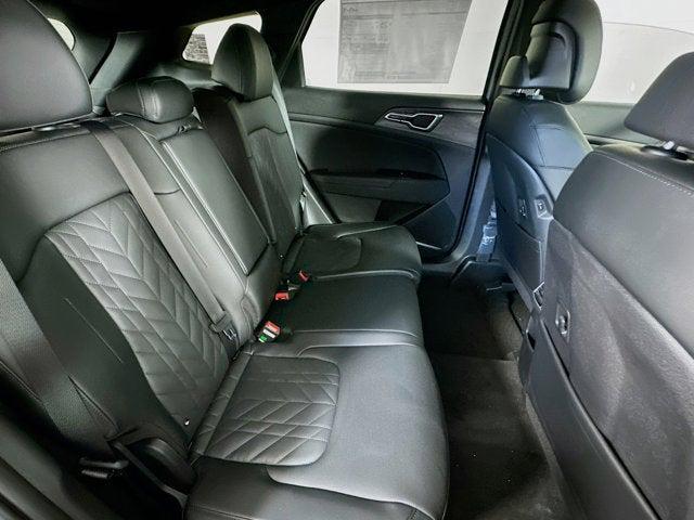 Photo of 2025 Sapphire Blue Kia Sportage