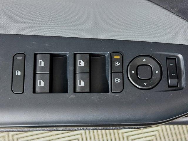 Photo of 2025 Currant Red Kia K4