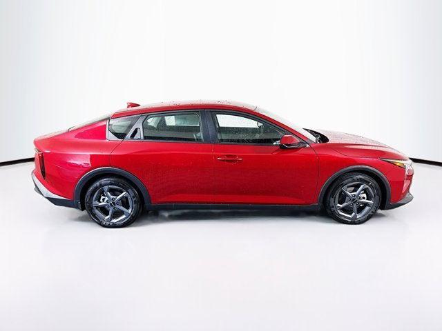 Photo of 2025 Currant Red Kia K4